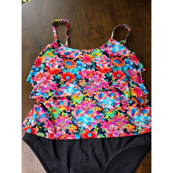 Island Pearls Island World Plus Size Women's Swimsuit Solid Floral Design Three - Picture 6 of 12